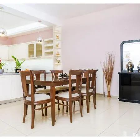 Apartment Andronikis House *